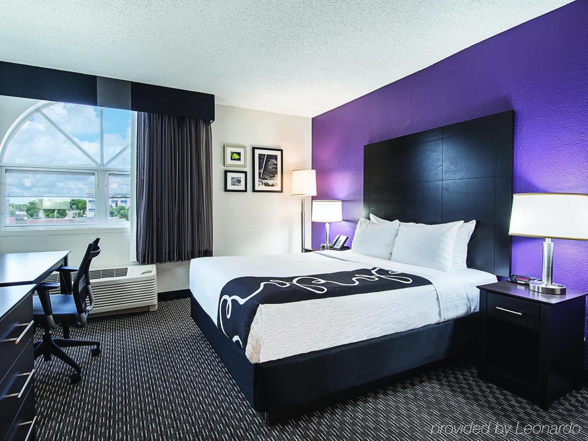 La Quinta By Wyndham Fort Lauderdale Tamarac Extérieur photo