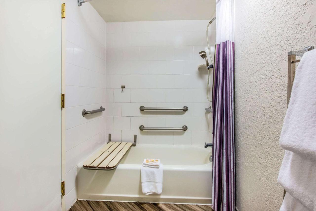 La Quinta By Wyndham Fort Lauderdale Tamarac Extérieur photo
