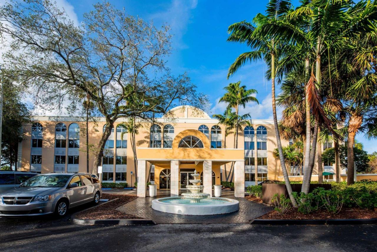 La Quinta By Wyndham Fort Lauderdale Tamarac Extérieur photo